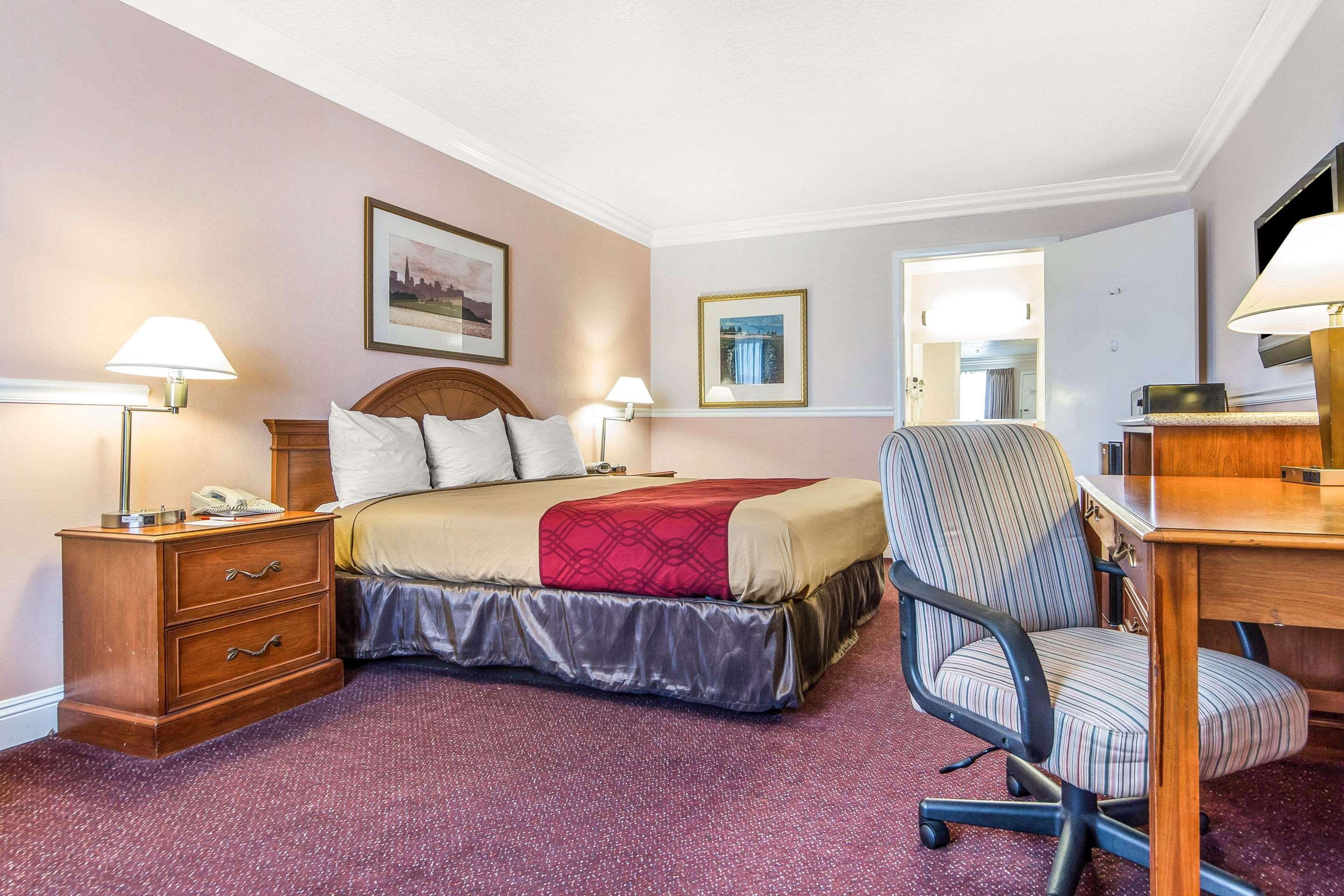 Econo Lodge Castro Valley I-580 Zewnętrze zdjęcie