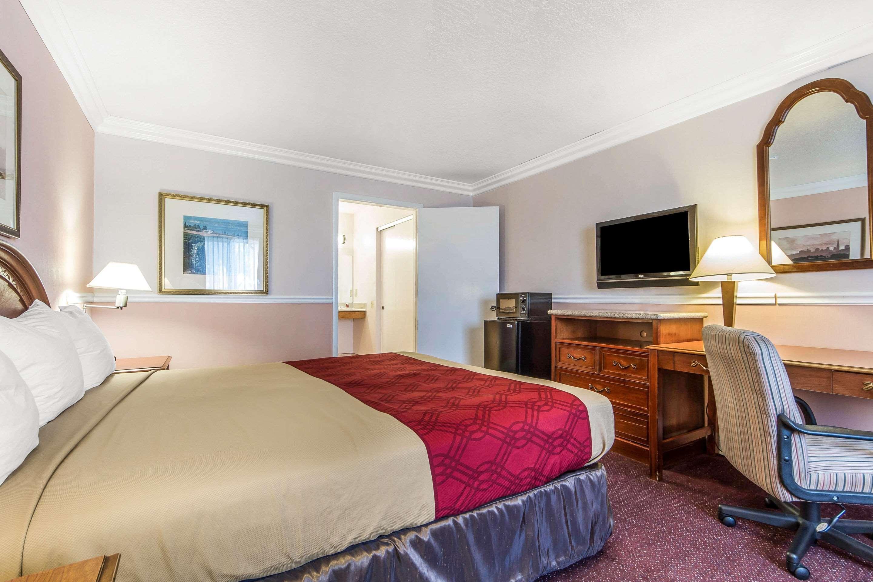 Econo Lodge Castro Valley I-580 Zewnętrze zdjęcie