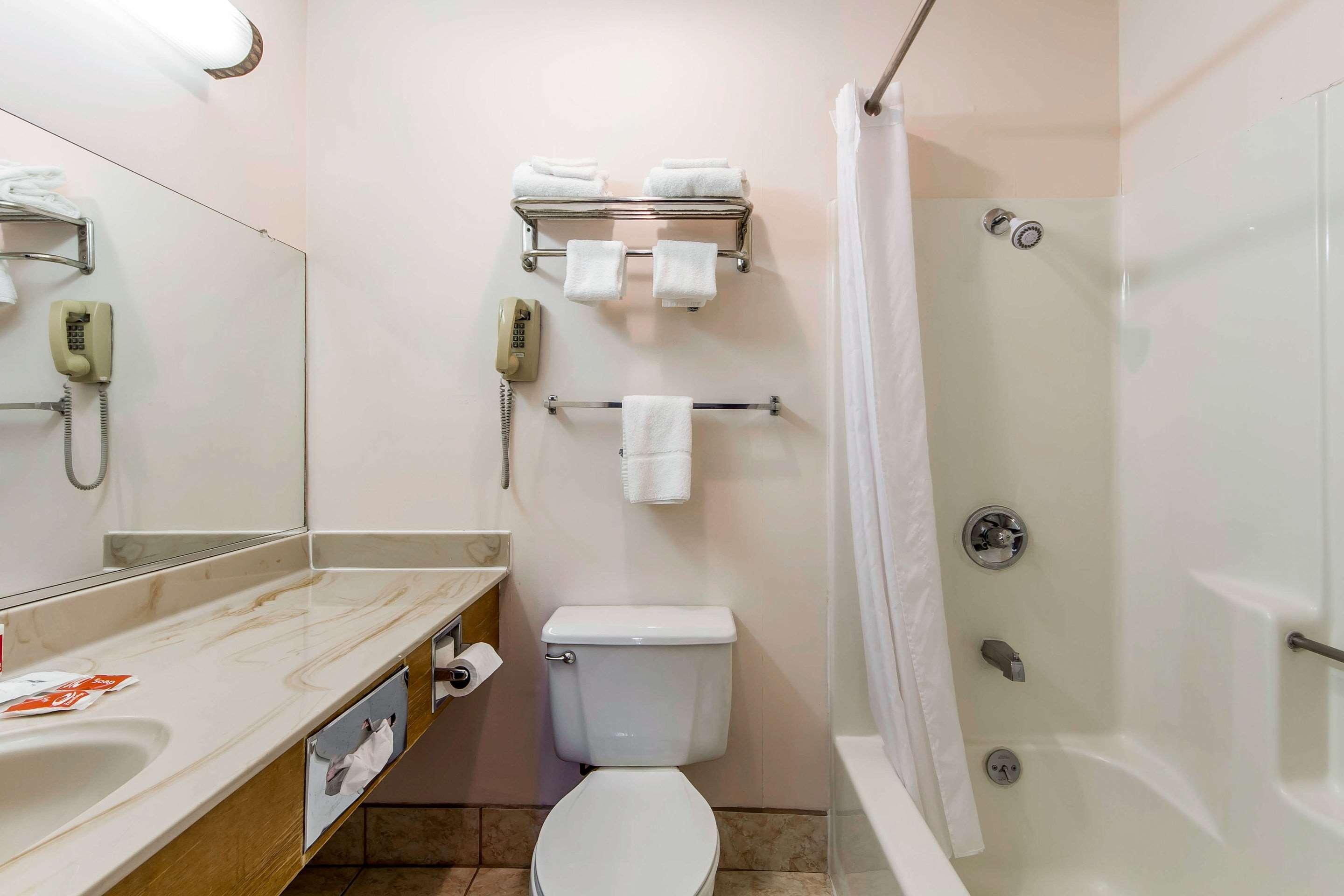 Econo Lodge Castro Valley I-580 Zewnętrze zdjęcie